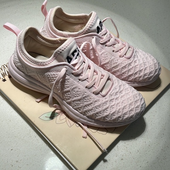 APL sneakers - Picture 2 of 8